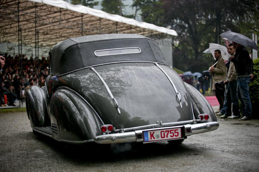  Lancia Astura Cabriolet Boneschi 1938 года  (фото 5 из 8)